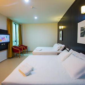Akar Hotel Jalan TAR